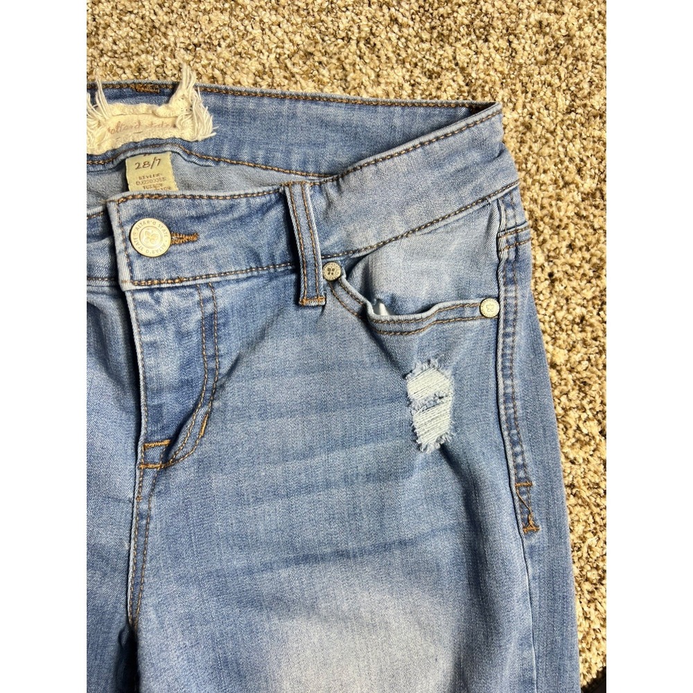 Altar'd State Mid Rise Skinny Medium Wash Size 27 Distressed Women's Jeans - Picture 3 of 8
